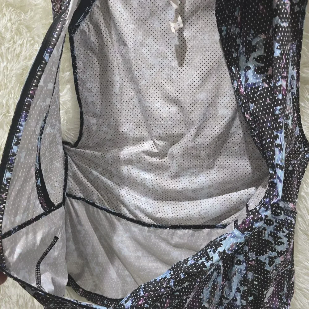 Lululemon Pack It Vest Floral Sport Tranquil Blue Multi Stow Away Zip Hooded 6